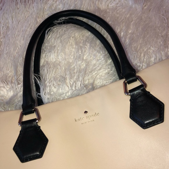 Kate Spade Purse - Picture 8 of 10
